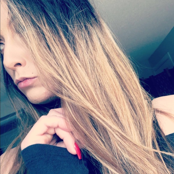 Meet the Posher Other - Meet your Posher, Melissa